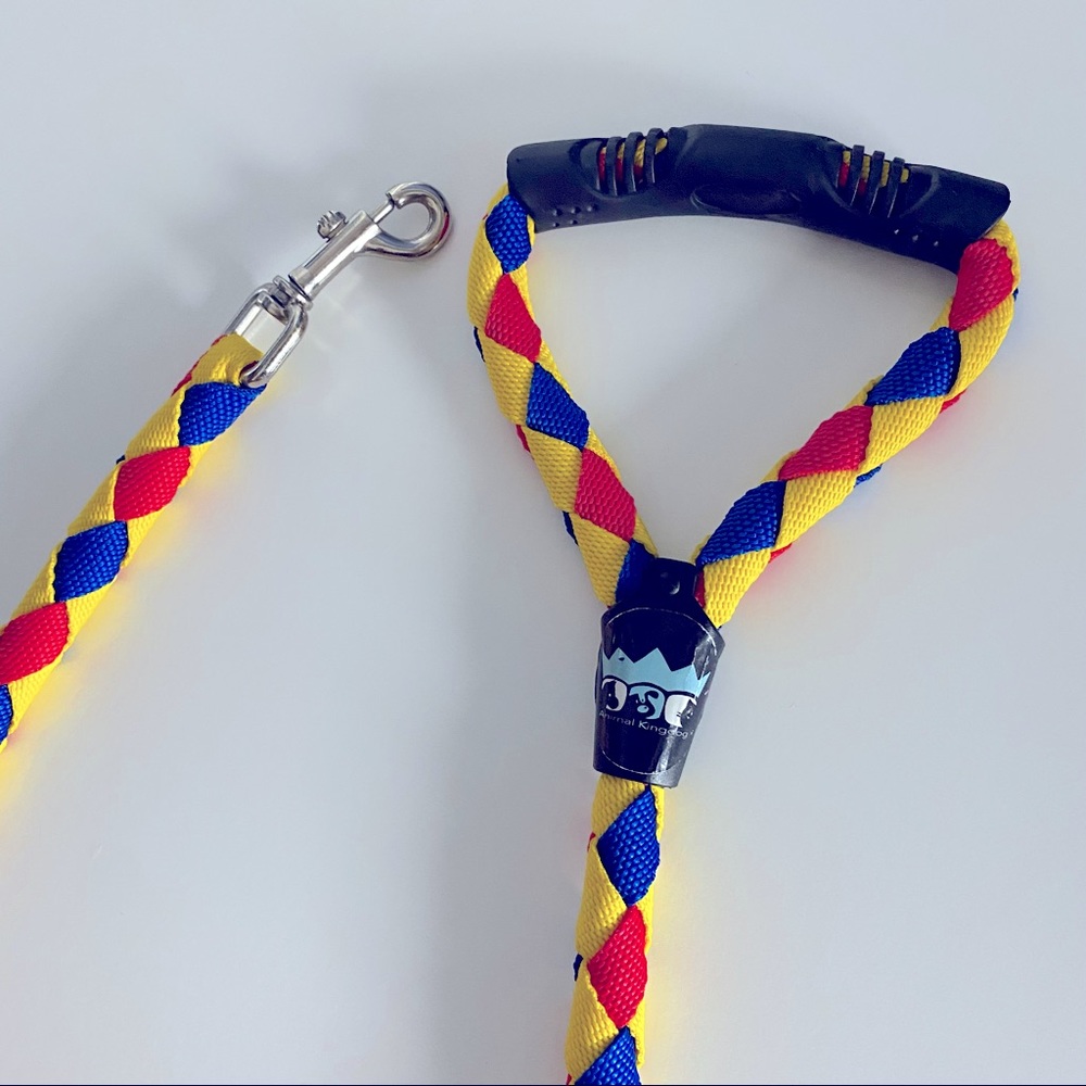 Animal Kingdog Rope Dog Leash Yellow/Blue/Red New